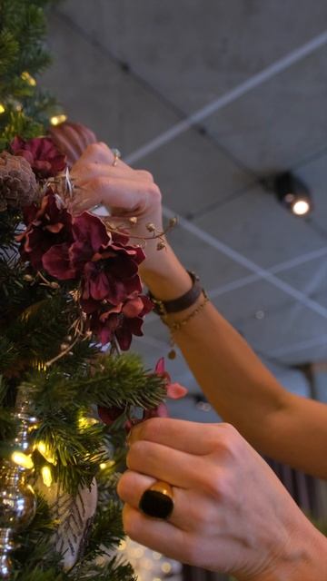 Новогодние ёлки в Salon Home Decor