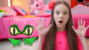 Лиза с папой и их забавная история  /  Монстр под кроватью / Интересное  видео для малышей