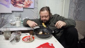 Быстрый ужин в суровой Сибири ПОДВАЛ ИЛЬИЧА еда