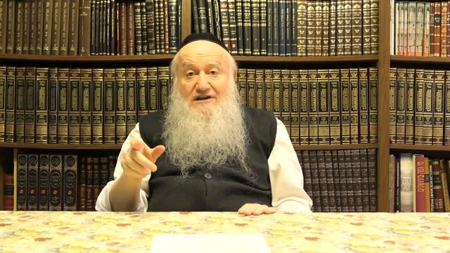 2022 ВЕЗДЕ ПОЛУОБНАЖЕННЫЕ ТЕЛА - это воля Творца?...Отвечает рав Элиягу Эссас