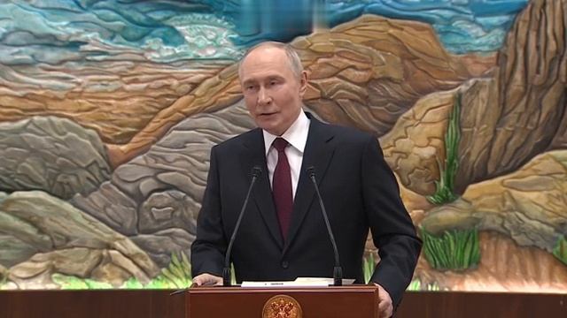 Отдельные военнослужащие ВСУ выглядят как бомжи — Путин