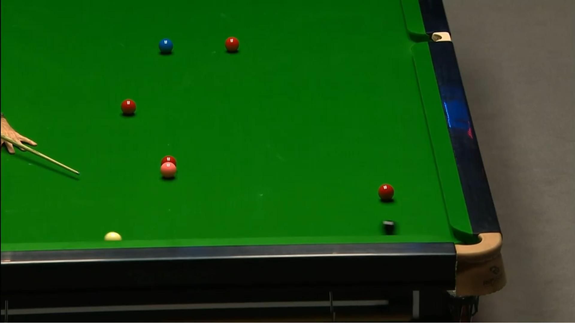 Снукер/  О'Салливан сражается с Чжао Синьтуном