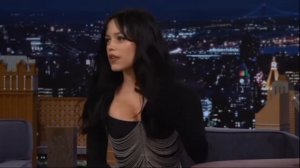 Дженну Ортегу напугал Майкл Китон, переодетый в Битлджуса, во втором сезоне сериала