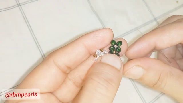 Браслет на руку из бисера и бусин 🌞