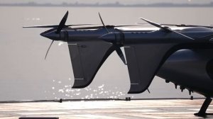 ⚡️ В Китае создали первую в мире систему зарядки летающих электромобилей над вод