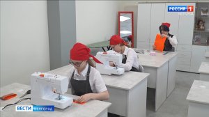 Школьницы из Белгорода шьют световозвращающие повязки