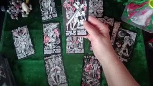 24. Расклад на отношения.