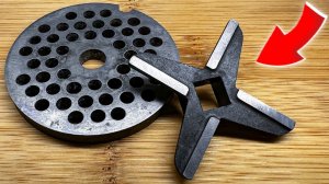НОЖ Острее бритвы! Простой совет, который поможет заточить нож для мясорубки за пару минут!