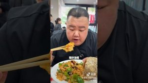 Мукбанг/китайский мукбанг/поедание морепродуктов