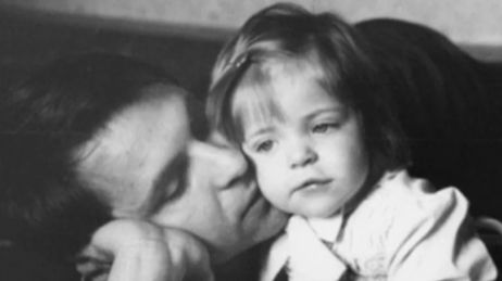 Редкие фотографии советских актеров со своими детьми. Часть 16 смотреть онлайн