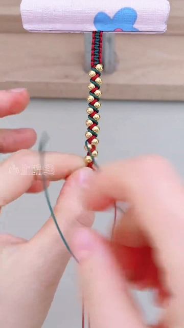 Вязания бусинок в два ряда #diy #мастерство @wxx752148725