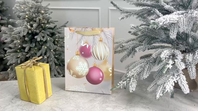 Подарочный пакет НОВОГОДНИЕ ШАРЫ 'ХАННИ', бумага, 24х18 см, XNA21042911-1