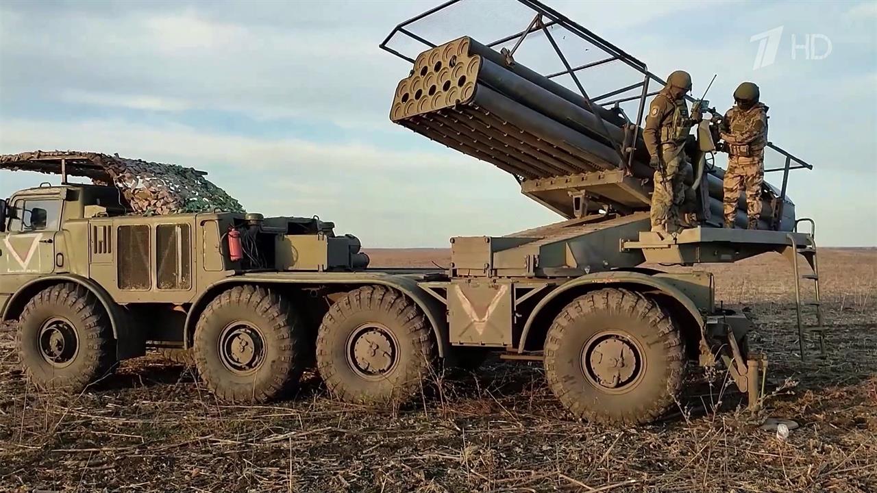 Российская армия нанесла массированный удар по украинским военным тылам.