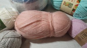 Пряжа для триостартов декабря 😍