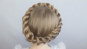 Красивая прическа для девочек - Жгут вокруг головы