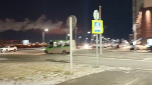 Вечером на районе/ накупила мороженого