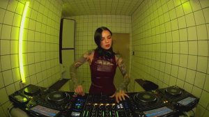 Briela Veneno | HÖR - November 27 / 2025