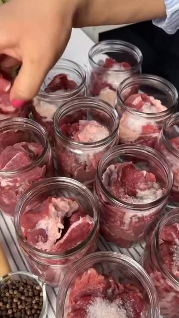 Вкусная тушёнка смотреть онлайн