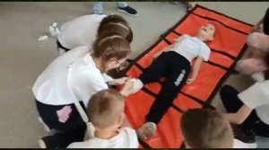 Военно-спортивная игра _Зарничка_ Региональный этап Команда _Орлята_ МБОУ _Лицей г.Уварово _