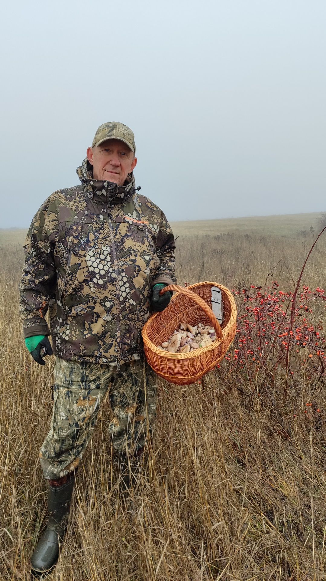 Синеножка в полях, день второй.Shorts смотреть онлайн