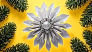 Объемная СНЕЖИНКА из бумаги ❄️ Как сделать снежинку из бумаги