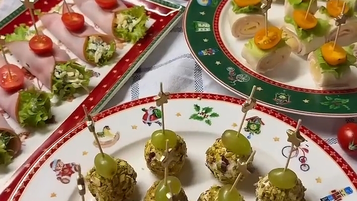 ТОП-3 быстрые ЗАКУСКИ на Новый год...🍢🧀🍇🥬😋 Рецепт ⤵️