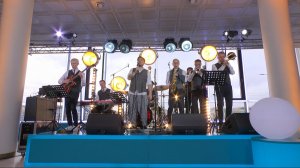 В ритме Петербурга. Вова Чё Морале