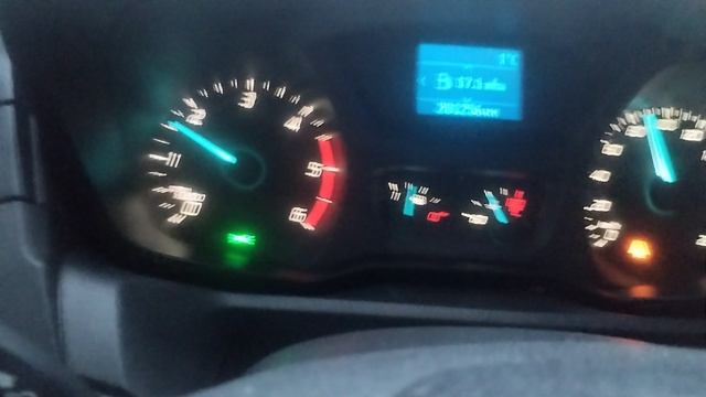 Форд транзит 2020 года зависают обороты при переключении скорости