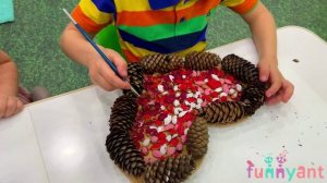 "Мой ангел- МАМА" творческая поделка в виде сердца  от детей старшей группы Funny Ant Malahovka