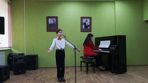 Иванов Евгений 10 лет Муз.Певзнера " Оранжевая песенка",