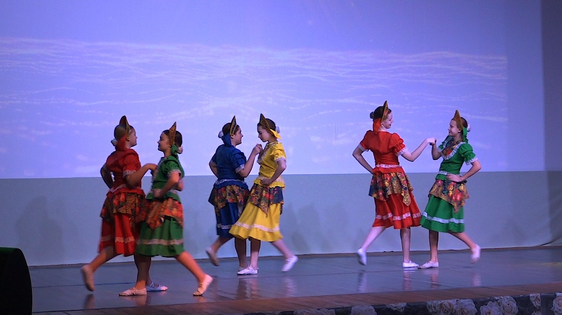 В Зарайске прошел праздничный концерт, посвященный Дню матери! смотреть онлайн