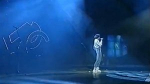 топ 3 песен в осенью 28.11.2025 последний выпуск