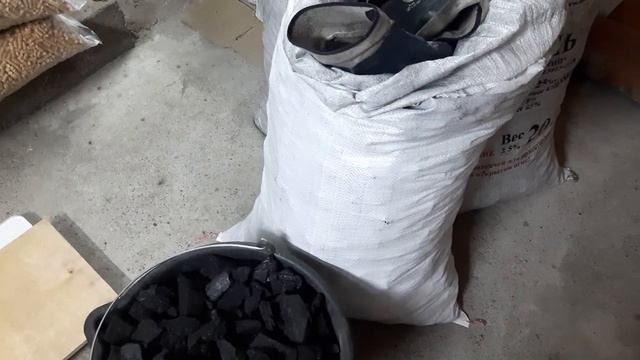 Котел Zota Стаханов 26кв полная загрузка бункера татоуровским углем смотреть онлайн