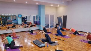 ГРУППОВАЯ ТРЕНИРОВКА ABS \ УПРАЖНЕНИЯ НА СПИНУ \ УПРАЖНЕНИЯ НА ПРЕСС \ РАСТЯЖКА