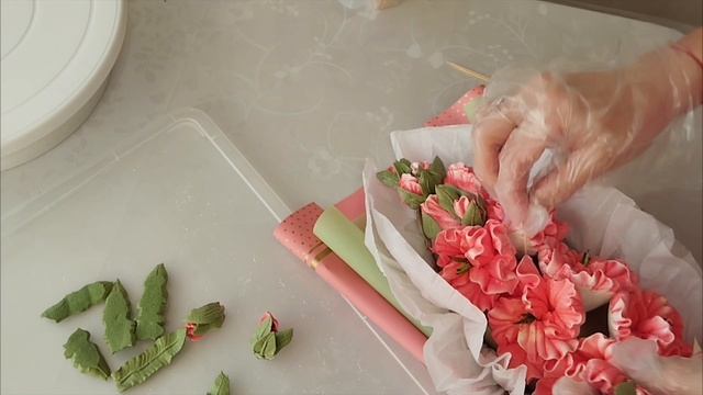 Сборка гладиолуса от А до Я!🥰 Как я сделала цветочки, смотрите предыдущее видео! 💐 смотреть онлайн