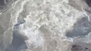 Вода доставала до окон второго этажа: во Владивостоке произошло «извержение водного вулкана»