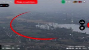 Две кассетные планирующие авиабомбы РБК-500 с УМПК прилетают по позициям ВСУ