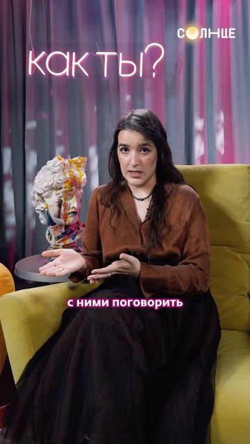 Когда подруги снова «не могут встретиться»… 🥺 смотреть онлайн