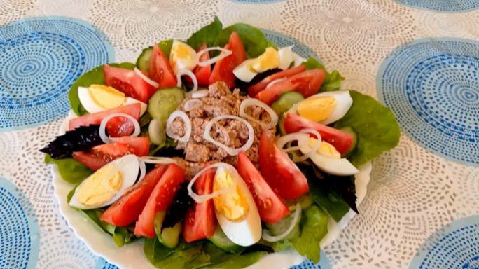 Легкий  Вкусный Салат из Тунца /