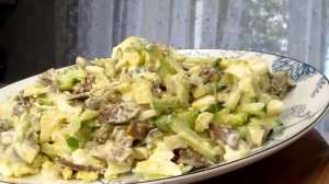 Сразу добавила этот салат в любимые рецепты. Он простой, но полезный и питательный.