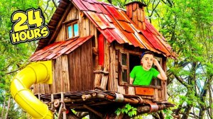 24 Часа в Домике на Дереве!
