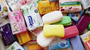 АСМР ШУРШАНИЕ. РАСКЛАДЫВАЮ ЯРКОЕ МЫЛО. ШЕЛЕСТ УПАКОВКИ!