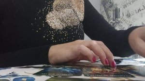 Что с ним происходит без вас сейчас? Расклад Таро