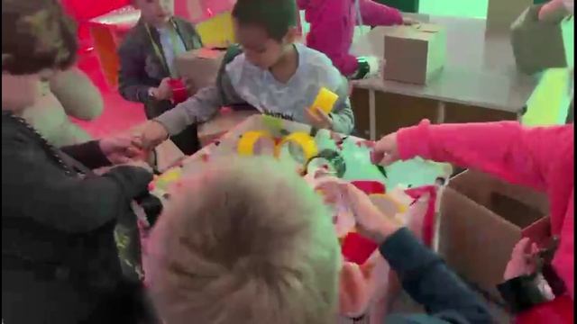 Школа 1357 . 2 класс "У". Экскурсия на ВДНХ. Роботостанция.  26.11.2025