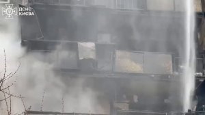 Кадры последствий массированных прилетов в Киеве сегодня ночью.