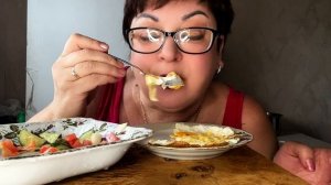 Небольшой перекус перед завтраком/Мои деньги не пахнут, я зарабатываю честно/Мукбанг