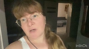 Переехала на юг. Погода радует. Идём в гости. С днём рождения.