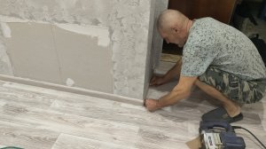 Продолжаем ремонт комнаты в старом доме. Вкусный и полезный десерт.