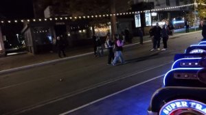 Анапа. Вечерний ноябрьский движ на улице Горького. 29 ноября 2025.