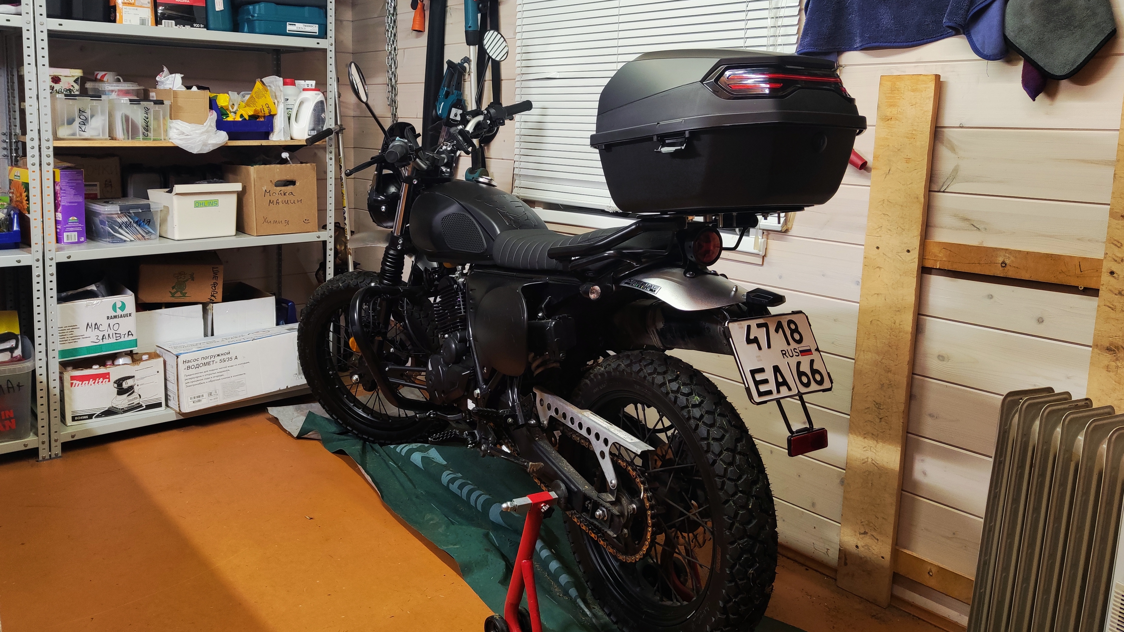 motoland legend: установка багажника и кофра смотреть онлайн